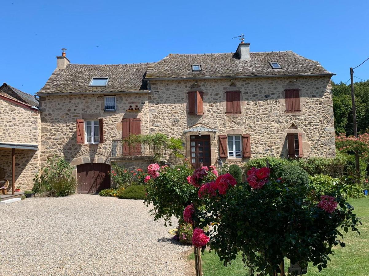 La Maison Rouzies Acomodação com café da manhã La Bastide-l'Eveque Exterior foto